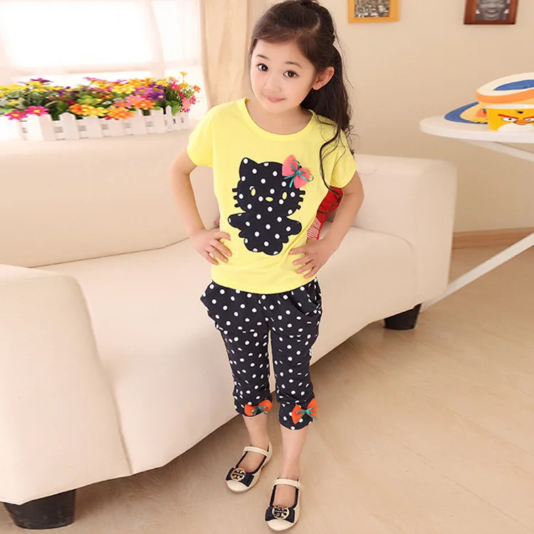 Summer Girl Short Sleeve Hallen Trousers Suit Elastic Point Seven-cent Trousers Children's Suit
Summer Girl Short Sleeve Hallen Trousers Suit Elastic Point Seven-cent Trousers Children's Suit