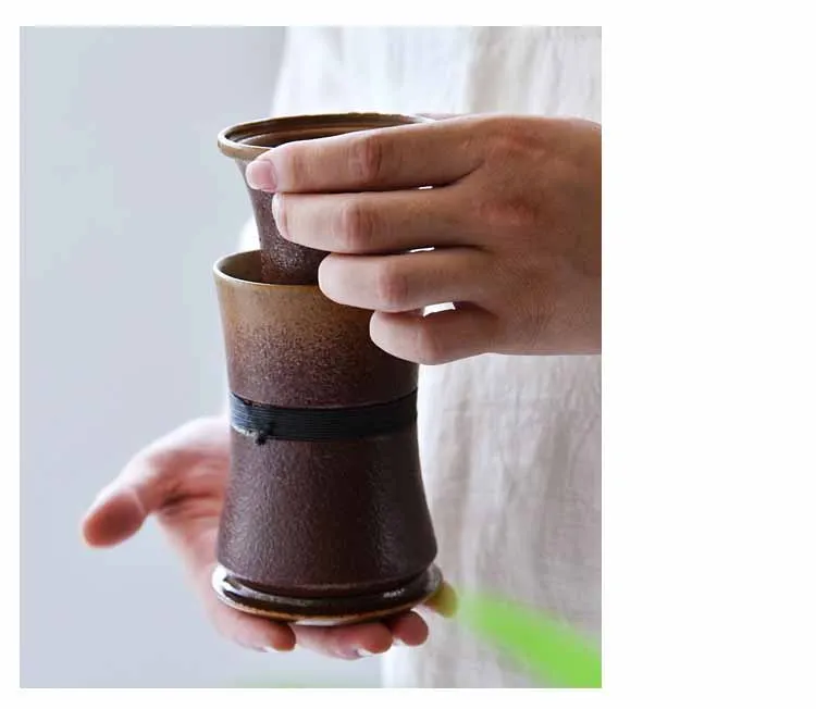 Creative ceramic with filter mug with lid office tea cup tie line boss cup 300ML
Creative ceramic with filter mug with lid office tea cup tie line boss cup 300ML