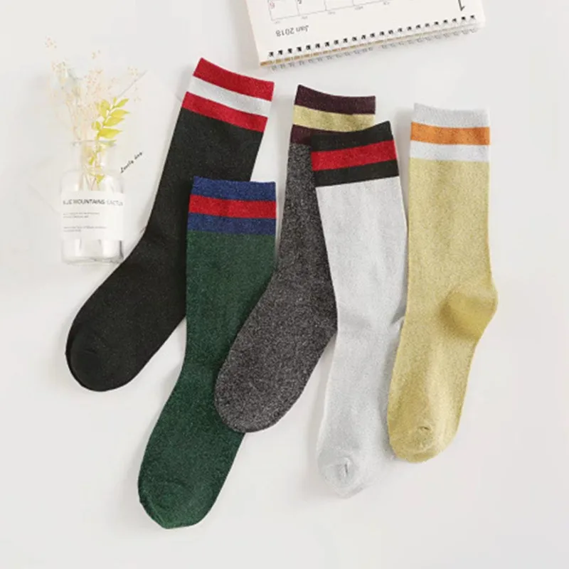 New Fashion Sping Harajuku Women Glitter Socks Striped Socks Girls Silver Shiny Socks Middle Length Woman Sox Calcetines Mujer
New Fashion Sping Harajuku Women Glitter Socks Striped Socks Girls Silver Shiny Socks Middle Length Woman Sox Calcetines Mujer