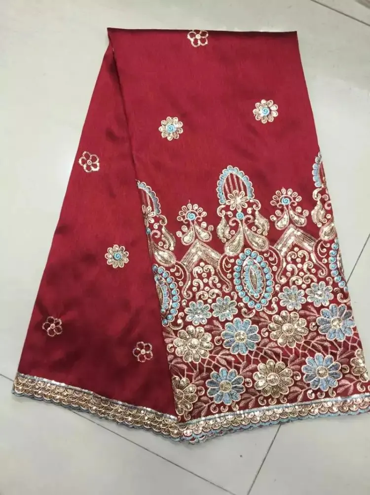 African lace fabric RED george lace with sequins nigerian cotton embroidered textile for dresses (5yard/lot)
African lace fabric RED george lace with sequins nigerian cotton embroidered textile for dresses (5yard/lot)