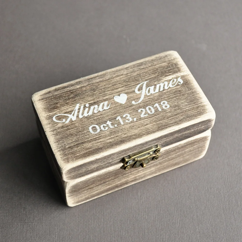 Personalised Wedding Ring Box Rustic Ring Holder Ring Boxes for Ceremony Monogram Ring Box Anniversary Gift
Personalised Wedding Ring Box Rustic Ring Holder Ring Boxes for Ceremony Monogram Ring Box Anniversary Gift