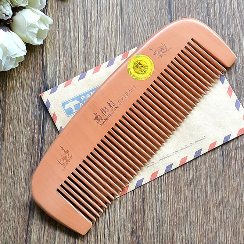 Natural Peach Wood Combs Close Teeth Anti-stat Head Massage Hair Care Wooden Styling Tool Hairbrush Beauty Accessories Hair Comb
Natural Peach Wood Combs Close Teeth Anti-stat Head Massage Hair Care Wooden Styling Tool Hairbrush Beauty Accessories Hair Comb