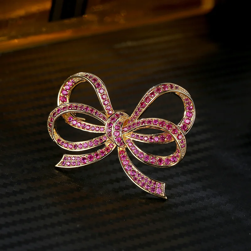 FYM Luxury Gold color Bowknot Brooches Red AAA Cubic Zirconia Pin Women Jewelry Wedding Bijoux Accessories FYMBJ0008
FYM Luxury Gold color Bowknot Brooches Red AAA Cubic Zirconia Pin Women Jewelry Wedding Bijoux Accessories FYMBJ0008