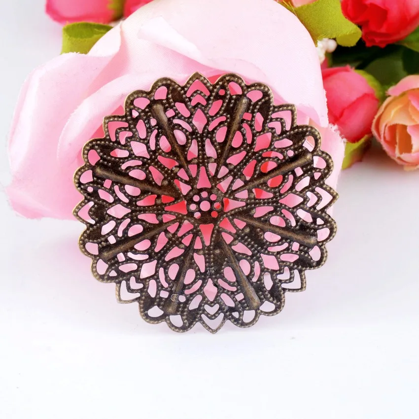 Free shipping Retail 5Pcs Antique Bronze Filigree Flower Wraps Connectors Metal Crafts Gift Decoration DIY Findings 5.2cm F0356
Free shipping Retail 5Pcs Antique Bronze Filigree Flower Wraps Connectors Metal Crafts Gift Decoration DIY Findings 5.2cm F0356