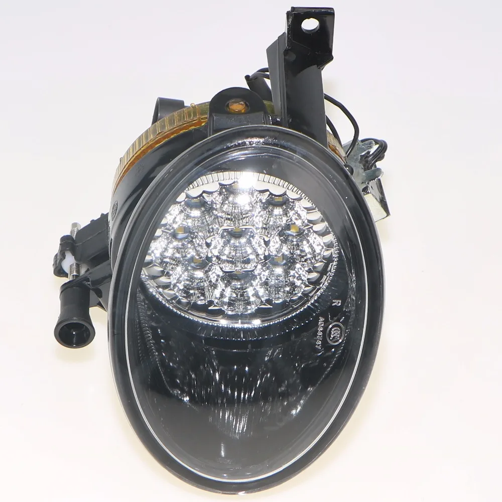 1Pcs OEM Right Front Lower Clean LED Fog Light Lamp Fit For VW Jetta Golf MK6 Plus Eos 5K0 941 700 5K0941700 5KD 941 700
1Pcs OEM Right Front Lower Clean LED Fog Light Lamp Fit For VW Jetta Golf MK6 Plus Eos 5K0 941 700 5K0941700 5KD 941 700
