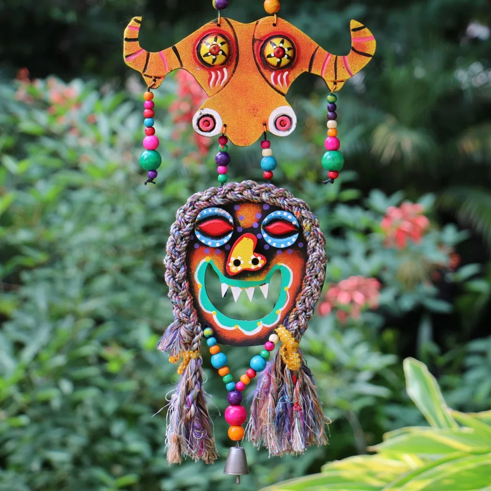 Yunnan National Characteristics Auspicious Hanging Ornaments Cattle Head Semicircular Swallow Pendants Bar Features Crafts
Yunnan National Characteristics Auspicious Hanging Ornaments Cattle Head Semicircular Swallow Pendants Bar Features Crafts