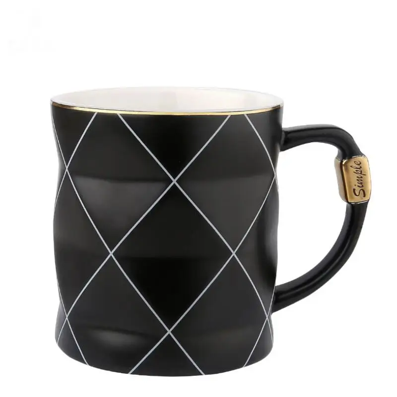 Creative Mug Diamond Shape Coffee Mug Milk Mugs With Spoon 500ML Ceramic Tea Cup Personality Mug With Cover
Creative Mug Diamond Shape Coffee Mug Milk Mugs With Spoon 500ML Ceramic Tea Cup Personality Mug With Cover