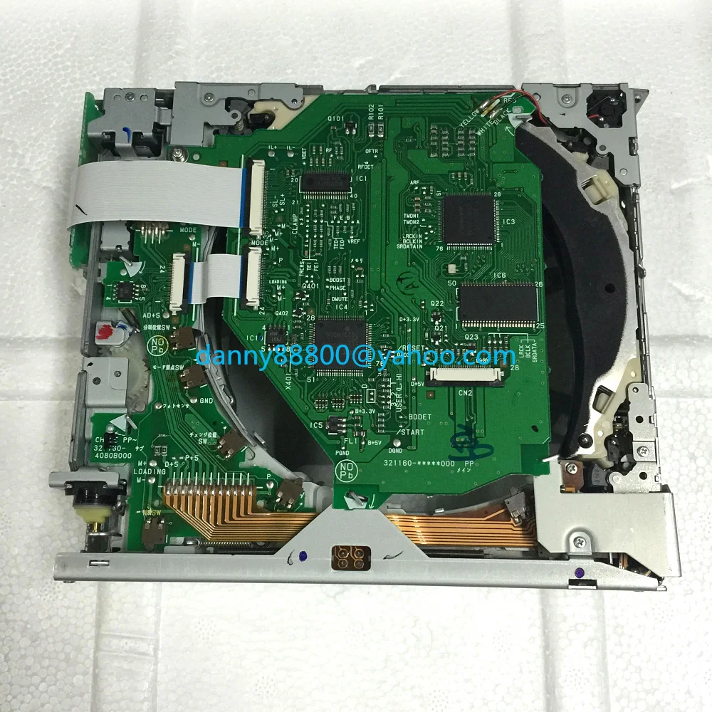 Новые автомобильные радиосистемы Fujitsu ten 6 disc CD|brand new nintendo wii|brand football bootsbrand apple macbook