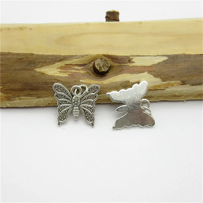 80PCS (15*15mm )Antique Silver Butterfly Charms alloy pendant fit European Bracelets DIY Jewelry Making
80PCS (15*15mm )Antique Silver Butterfly Charms alloy pendant fit European Bracelets DIY Jewelry Making