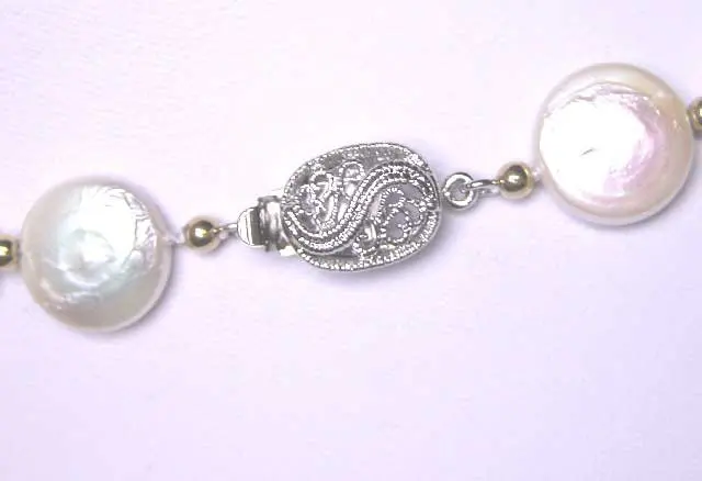 SALE WHITE 13-14mm COIN Round PEARL 17 inch NECKLACE-5228 Whole sale and retail Free ship
SALE WHITE 13-14mm COIN Round PEARL 17 inch NECKLACE-5228 Whole sale and retail Free ship