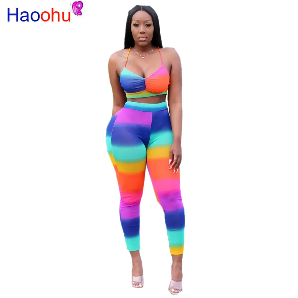 HAOOHU 2019 women summer rainbow stripes print halter neck crop top pencil pants suit two piece set sexy bodycon tracksuit
HAOOHU 2019 women summer rainbow stripes print halter neck crop top pencil pants suit two piece set sexy bodycon tracksuit