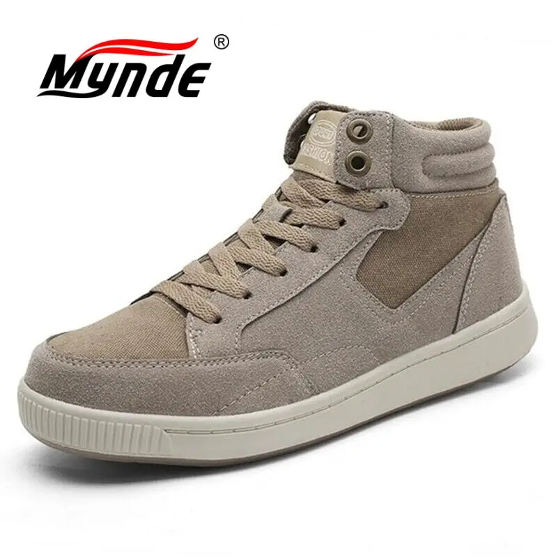Mynde 2018 Winter Men Snow Boots Waterproof Shoes Winter Men's Boots With Fur Fashion Warm Plush Men Ankle Boots Plus Size 38-49
Mynde 2018 Winter Men Snow Boots Waterproof Shoes Winter Men's Boots With Fur Fashion Warm Plush Men Ankle Boots Plus Size 38-49