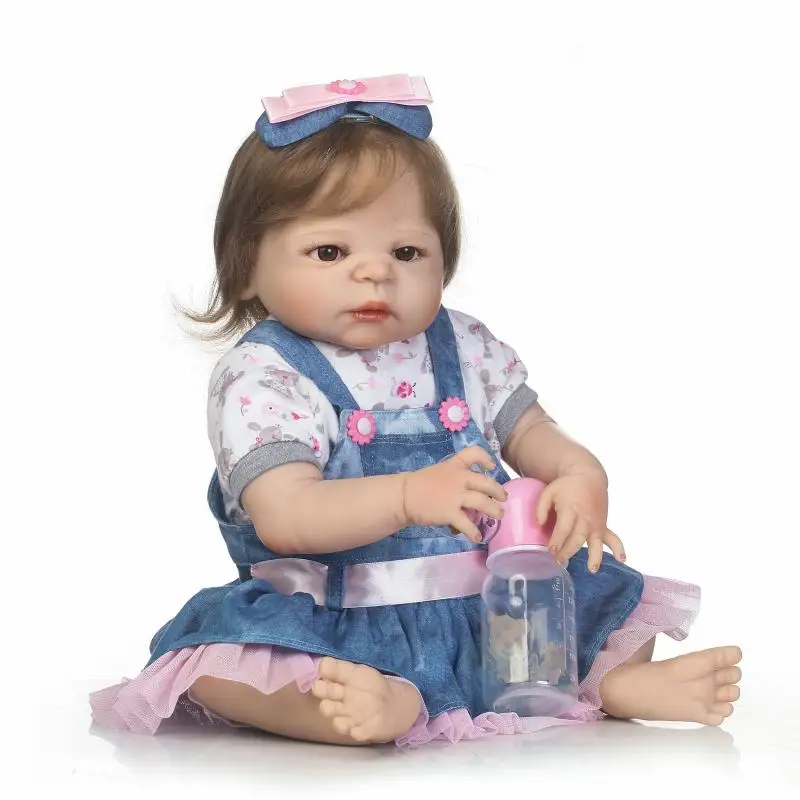 55Cm Full Body Silicone Doll Baby Reborn Toddler alive Doll Baby Bath Toy For Children girl princess dress up
55Cm Full Body Silicone Doll Baby Reborn Toddler alive Doll Baby Bath Toy For Children girl princess dress up