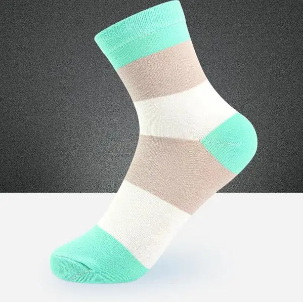 Free Shipping 20pcs=10 pairs/lot women's cotton Socks candy colors good high quality woman ladies female sock sox multi 15 color
Free Shipping 20pcs=10 pairs/lot women's cotton Socks candy colors good high quality woman ladies female sock sox multi 15 color