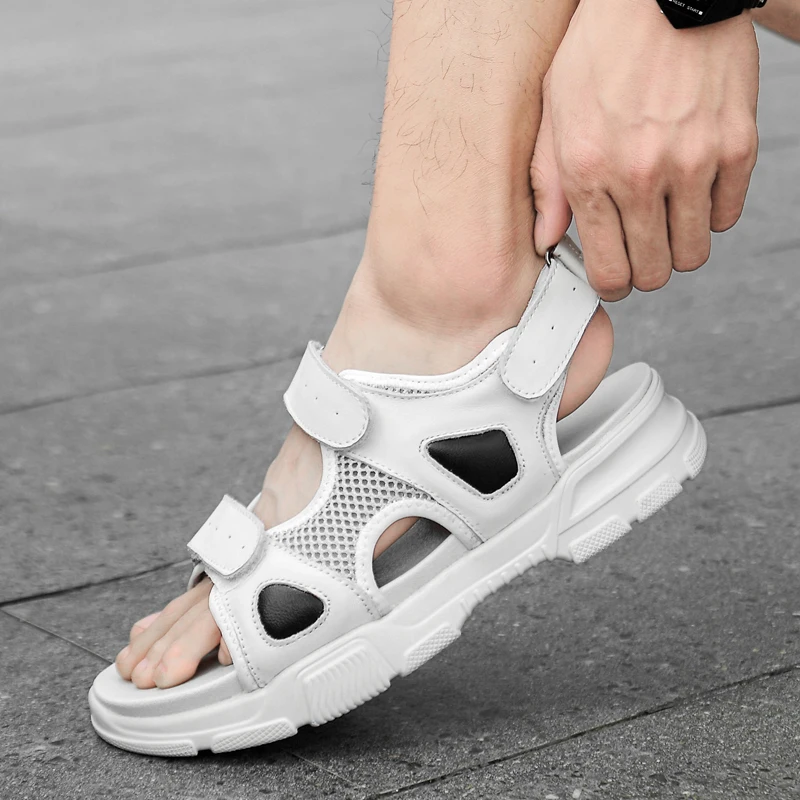 2021 New Style Men's Sandals Casual Genuine Leather Mesh Shoes Man Summer Beach Sandal Man Shoe Black White Flat Sandals For Men
2021 New Style Men's Sandals Casual Genuine Leather Mesh Shoes Man Summer Beach Sandal Man Shoe Black White Flat Sandals For Men