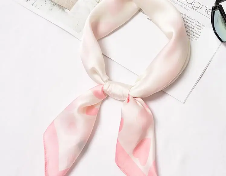 Yishine 70*70 CM Sweet Hearts Prints Women Shawl Satin Small Squares Head Bag Decorative Scarves Silk Scarf
Yishine 70*70 CM Sweet Hearts Prints Women Shawl Satin Small Squares Head Bag Decorative Scarves Silk Scarf