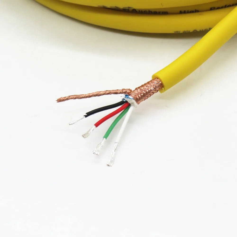4 core USB High performance HIFI signal line 4N OFC oxygen-free copper shielded net +FOIL Copper plated silver wire Audio line
4 core USB High performance HIFI signal line 4N OFC oxygen-free copper shielded net +FOIL Copper plated silver wire Audio line