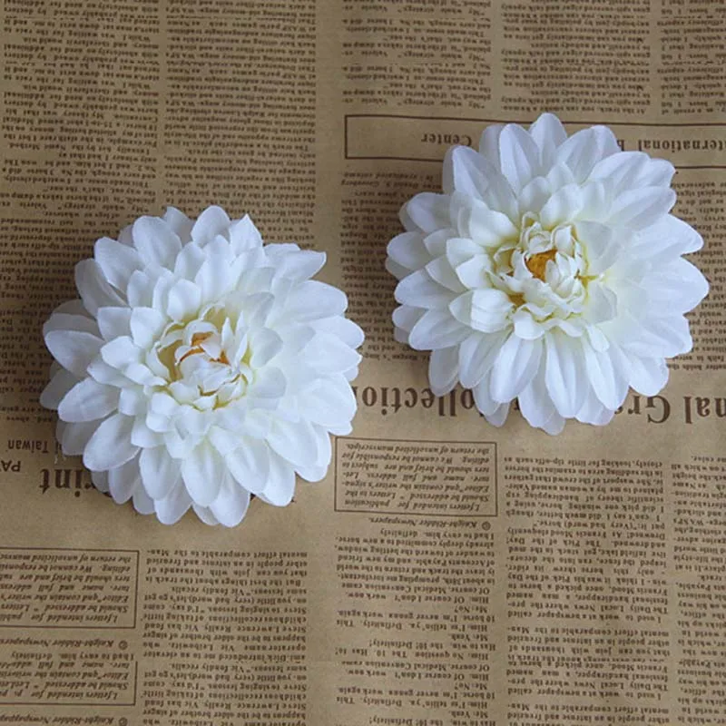 10CM Head,7Colors,30PCS Fake Chrysanthemum Flower Artificial Silk Gerbera Flowers Heads,DIY Bouquet Decoration Home Accessories
10CM Head,7Colors,30PCS Fake Chrysanthemum Flower Artificial Silk Gerbera Flowers Heads,DIY Bouquet Decoration Home Accessories