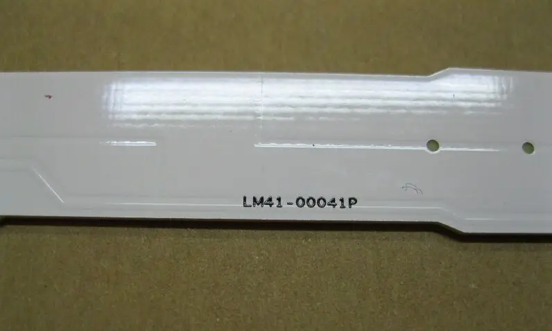 20pcs new!! LM41-00041N + LM41-00041P LED-strip for panel CY-GH040BGLV1H for Samsung 10pcs 3LED+10pcs 6LED
20pcs new!! LM41-00041N + LM41-00041P LED-strip for panel CY-GH040BGLV1H for Samsung 10pcs 3LED+10pcs 6LED