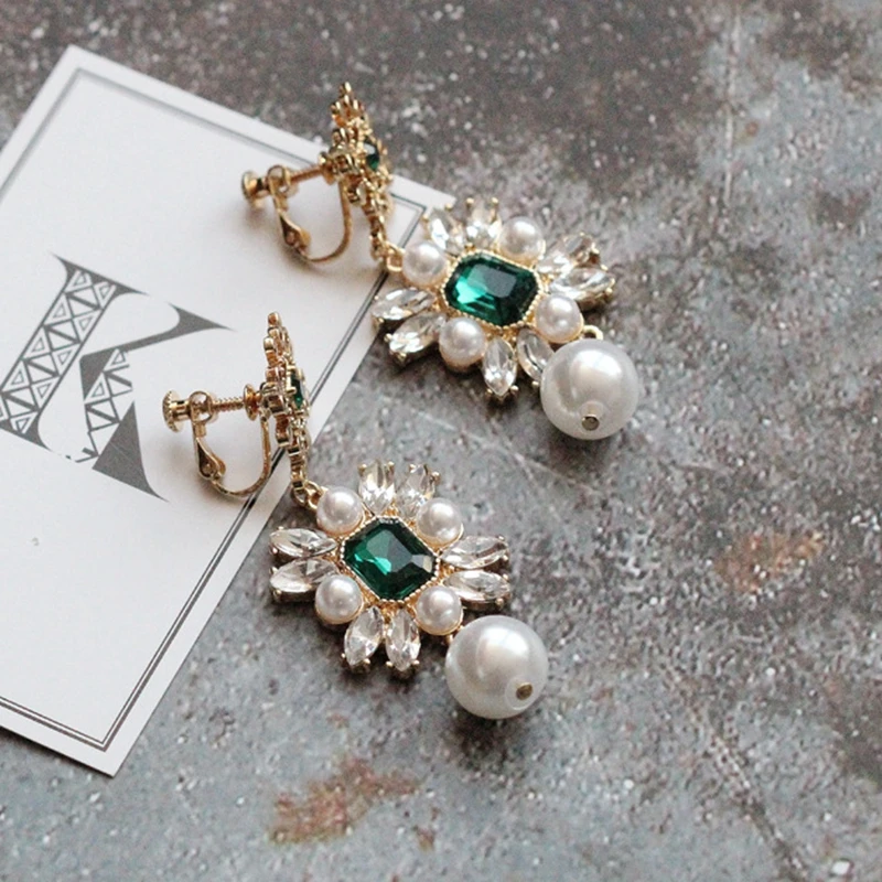 Vintage big clip on earrings tassel long green crystal stone women wedding pearl earrings handmade jewelry Korean earrings
Vintage big clip on earrings tassel long green crystal stone women wedding pearl earrings handmade jewelry Korean earrings