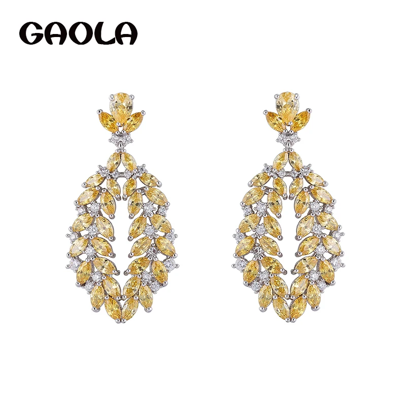 GAOLA 2017 Women Jewelry White Micro Pave Setting Dangle Earring Cubic Zirconia Crystal Earrings GLE7155Y
GAOLA 2017 Women Jewelry White Micro Pave Setting Dangle Earring Cubic Zirconia Crystal Earrings GLE7155Y