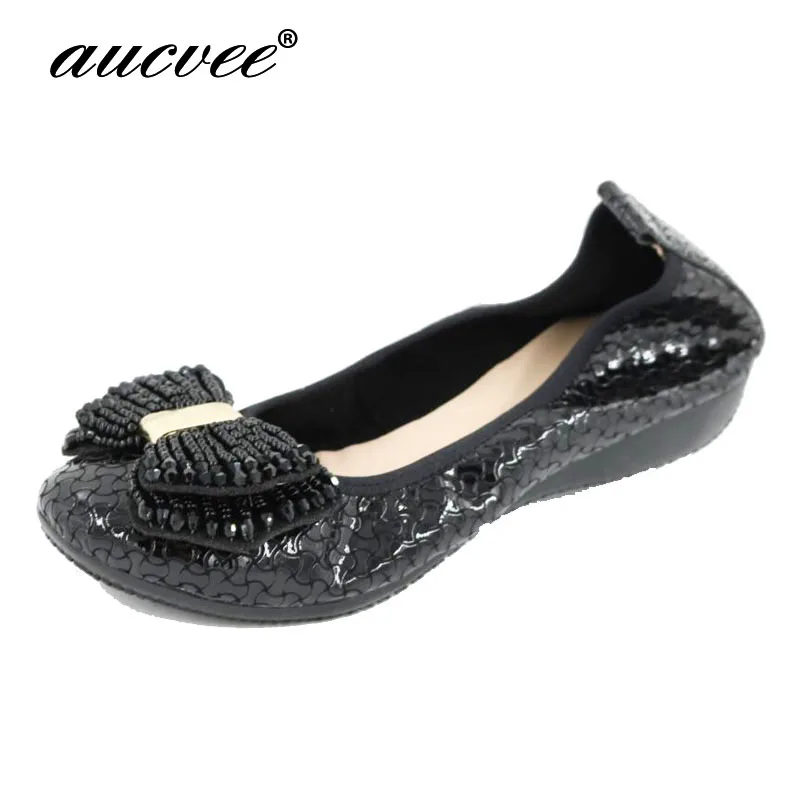 Brand 2019 Spring Fashion Luxury Women Soft Ballet Flat Suede Butterfly Knot Slipony Ballerina Flats Espadrille Shoes JQ80 
Brand 2019 Spring Fashion Luxury Women Soft Ballet Flat Suede Butterfly Knot Slipony Ballerina Flats Espadrille Shoes JQ80