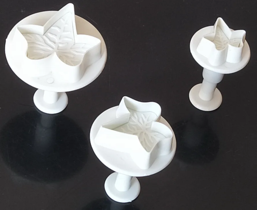 10Cards Cake Tool Cake Mould Cake Decorator Maple Leaf 3pcs Cake Decorating Cutter Plunger Fondant Sugarcraft Kitchen Tool
10Cards Cake Tool Cake Mould Cake Decorator Maple Leaf 3pcs Cake Decorating Cutter Plunger Fondant Sugarcraft Kitchen Tool