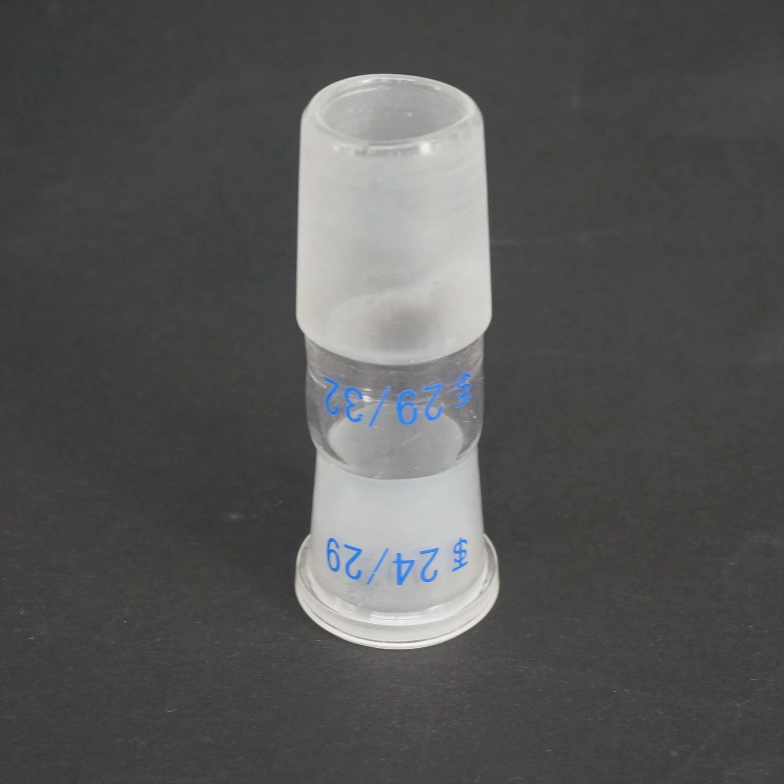 24/29 Female Turn to 29/32 Male Glass Joint Glass Reducing Transfer Adapter Glassware Laborotary
24/29 Female Turn to 29/32 Male Glass Joint Glass Reducing Transfer Adapter Glassware Laborotary