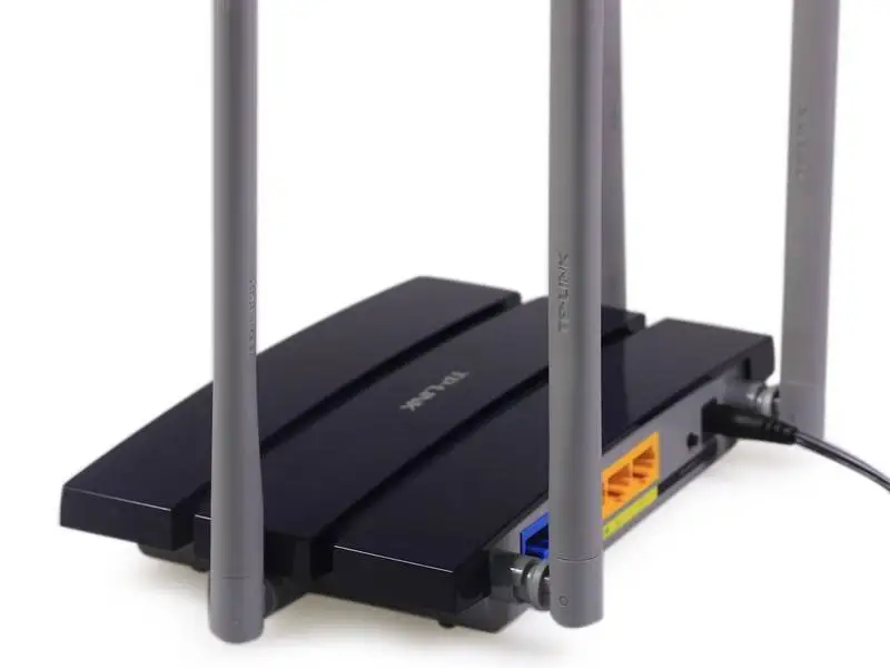 Используется TP Link TL WDR3320 600 м 2 4/5 ГГц Dual Band Беспроводной сети маршрутизатор 4 антенны (не новый есть