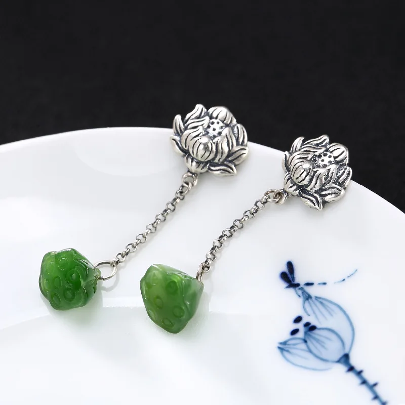 Earings Fashion Jewelry Luyin S925 Pure Restoring Ancient Ways Do Old Mosaic Ms Hetian Jade Lotus Pendant Earrings Wholesale
Earings Fashion Jewelry Luyin S925 Pure Restoring Ancient Ways Do Old Mosaic Ms Hetian Jade Lotus Pendant Earrings Wholesale