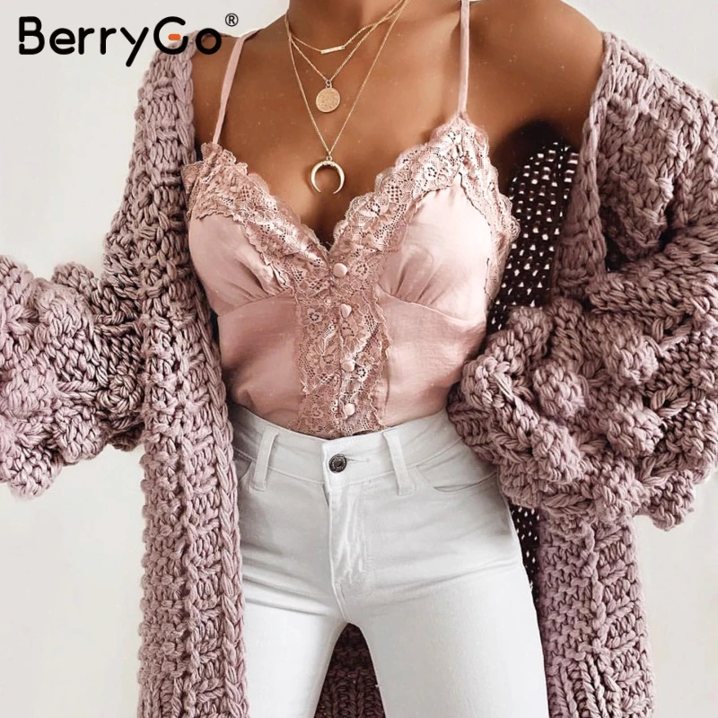 BerryGo Сексуальная кружевная майка с v образным вырезом летние топы для женщин на