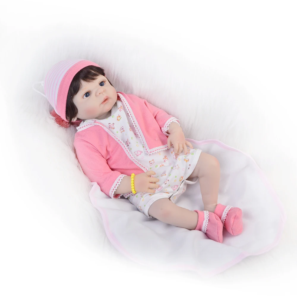 Pink sweater girl Bebes reborn dolls 23"57cm full body silicone reborn baby dolls real alive newborn doll child gift toys
Pink sweater girl Bebes reborn dolls 23"57cm full body silicone reborn baby dolls real alive newborn doll child gift toys