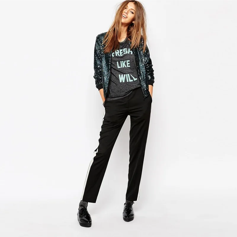 SWYIVY Women's Jacket Short Coat Casual Sports Sequins Baseball Jacket Solid Color Joker Long Sleeve Thin Short Jacket
SWYIVY Women's Jacket Short Coat Casual Sports Sequins Baseball Jacket Solid Color Joker Long Sleeve Thin Short Jacket