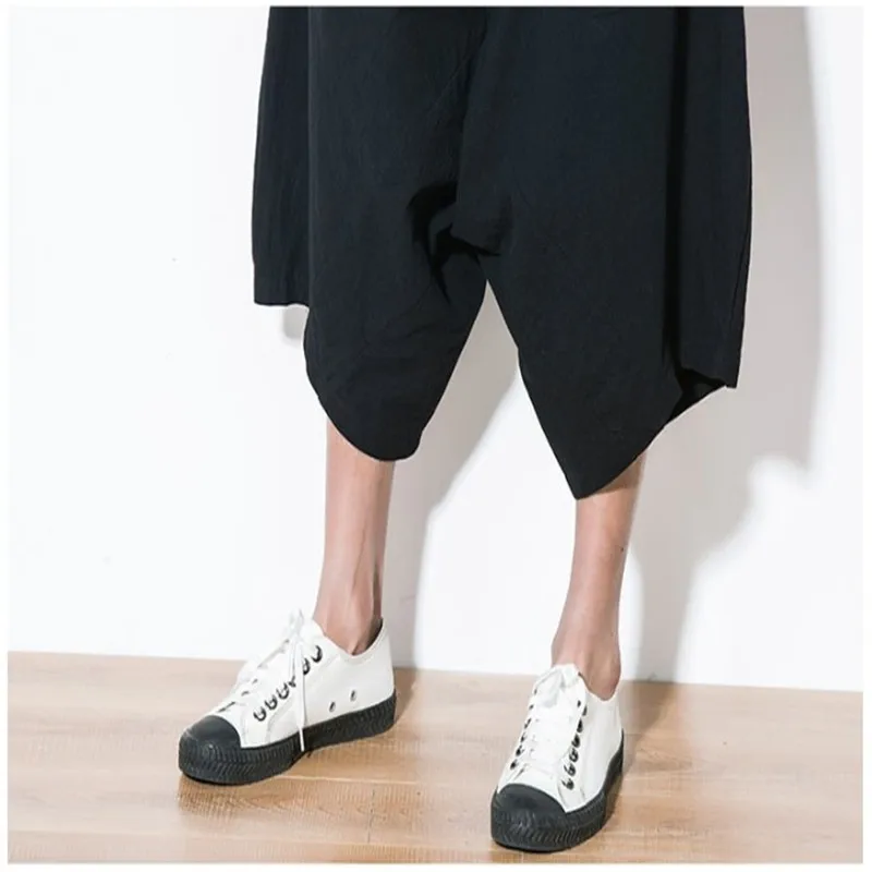 New Retro Men's Harem Pants Casual Linen Wide Leg Pant Chinese Style Loose Male Cropped Trousers for Mens Fashion DS50777
New Retro Men's Harem Pants Casual Linen Wide Leg Pant Chinese Style Loose Male Cropped Trousers for Mens Fashion DS50777