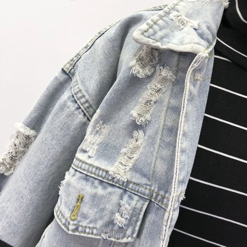 Women Vintage Graffiti Jeans Jacket Loose Harajuku Long Sleeve Holes Jeans Coat Autumn Streetwear Harajuku Denim Jackets
Women Vintage Graffiti Jeans Jacket Loose Harajuku Long Sleeve Holes Jeans Coat Autumn Streetwear Harajuku Denim Jackets