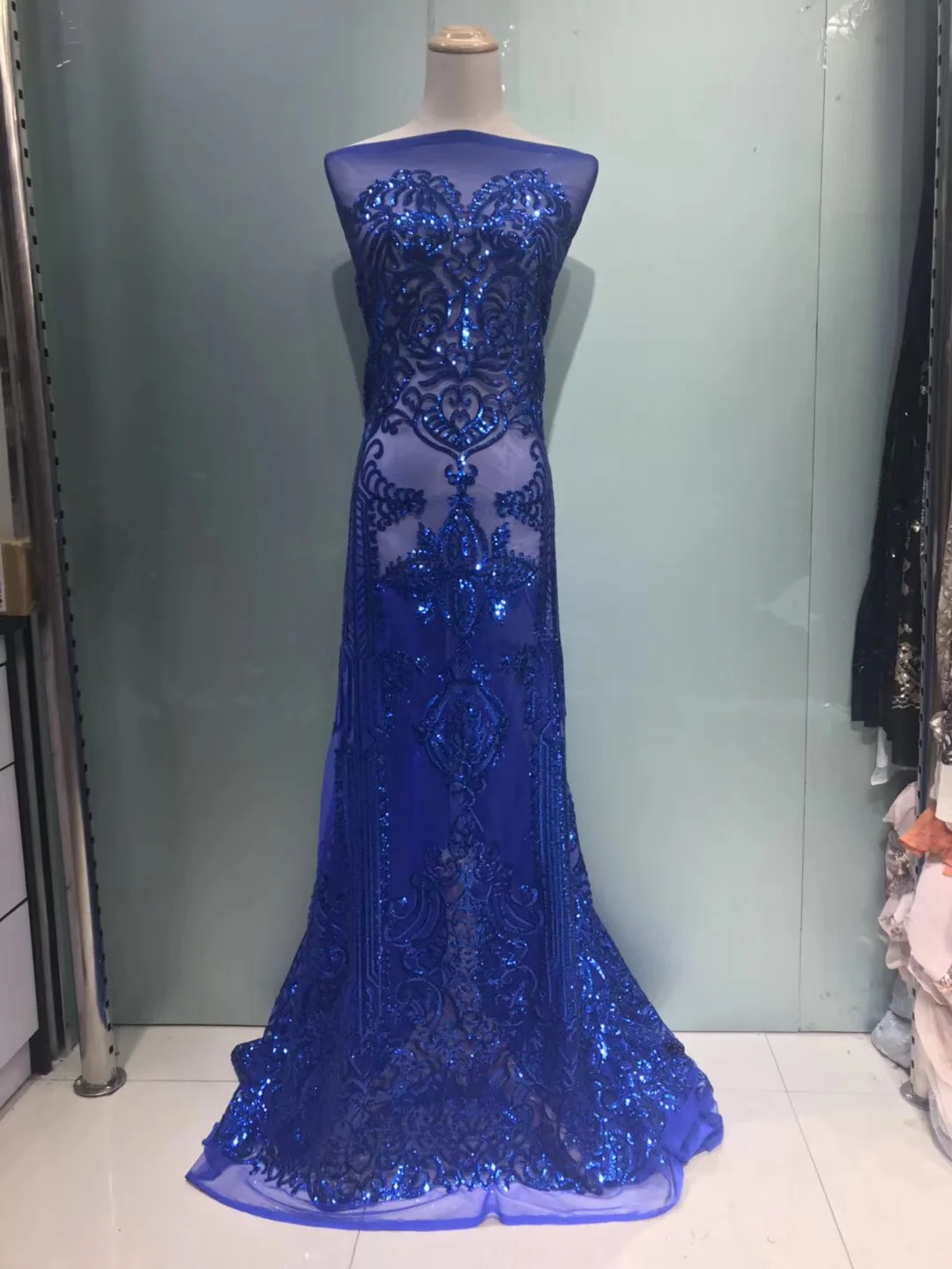 African Tulle Lace Fabric 2019 High Quality Glitter Lace Fabric African Blue Color Lace Fabric Applique For Dresses JL008
African Tulle Lace Fabric 2019 High Quality Glitter Lace Fabric African Blue Color Lace Fabric Applique For Dresses JL008