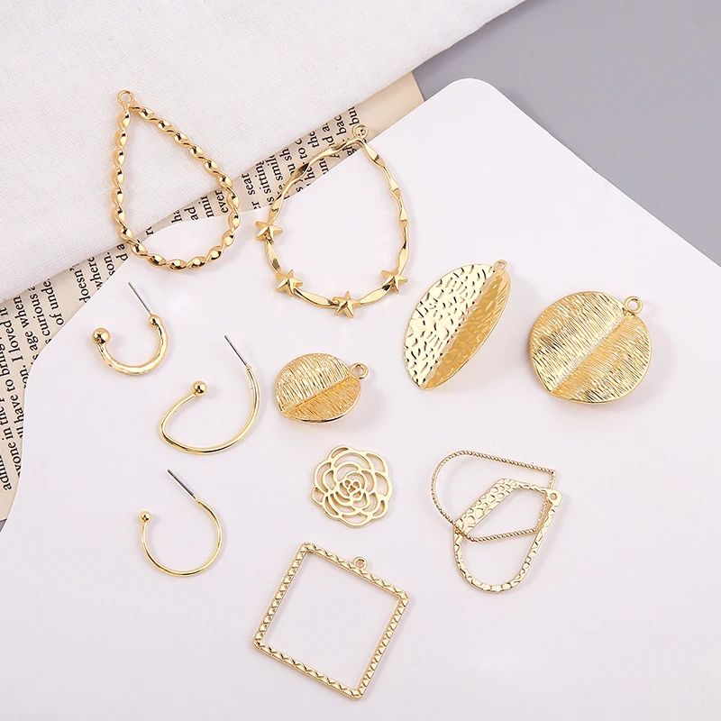 Wholesale 30pcs/lot geometry water drop/leaves/square shape alloy floating locket charms diy jewelry earring pendant accessory
Wholesale 30pcs/lot geometry water drop/leaves/square shape alloy floating locket charms diy jewelry earring pendant accessory