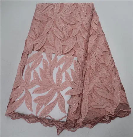 New Nigerian Petty Clothes Fabrics, High Quality French Web Lace Fabrics with Exquisite Crystal Gems
New Nigerian Petty Clothes Fabrics, High Quality French Web Lace Fabrics with Exquisite Crystal Gems