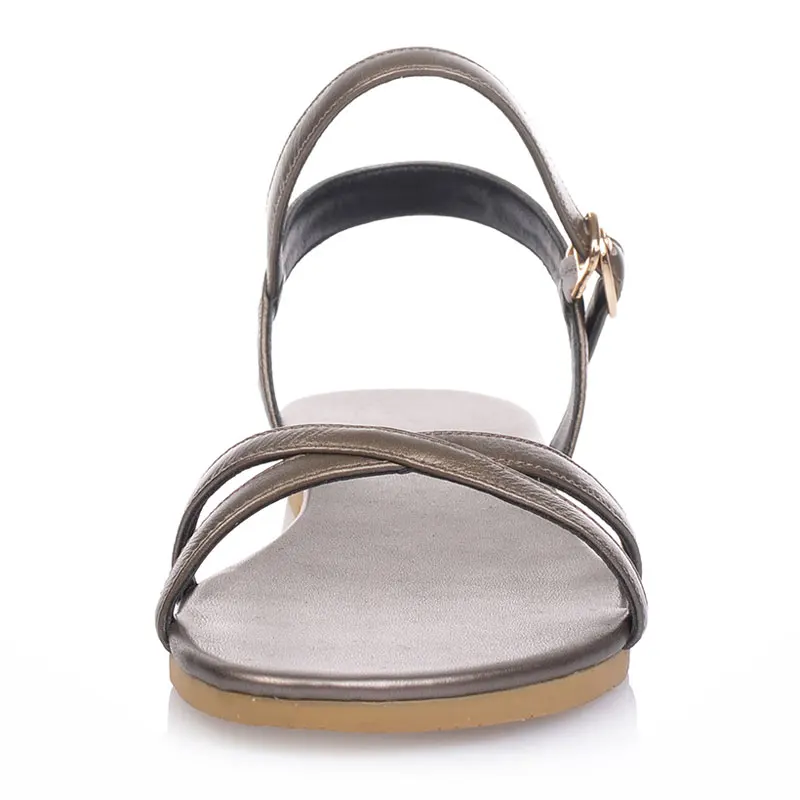 Fanyuan Genuine Leather Women Flat Sandals Plus Size 34-39 New Fashion Casual Solid Buckle Strap Woman Shoes Summer Footwear
Fanyuan Genuine Leather Women Flat Sandals Plus Size 34-39 New Fashion Casual Solid Buckle Strap Woman Shoes Summer Footwear