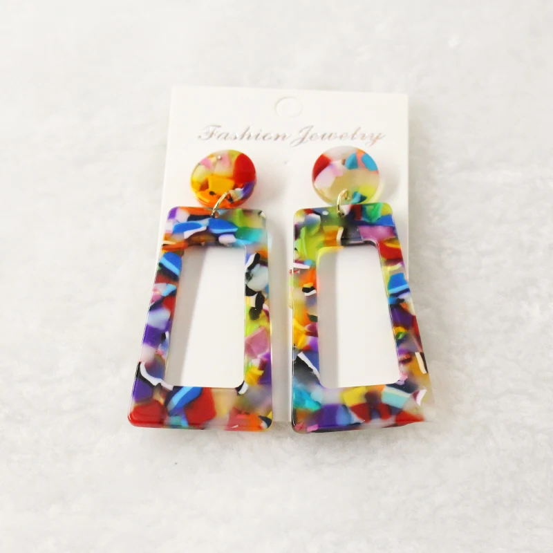 European and American explosive acetic acid plate eyes and ears pendant acrylic earrings for women jewelry for women
European and American explosive acetic acid plate eyes and ears pendant acrylic earrings for women jewelry for women
