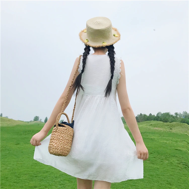 2018 Mori girl summer new women's Korean sweet fresh Patchwork students long casual fashion elegant Dress
2018 Mori girl summer new women's Korean sweet fresh Patchwork students long casual fashion elegant Dress