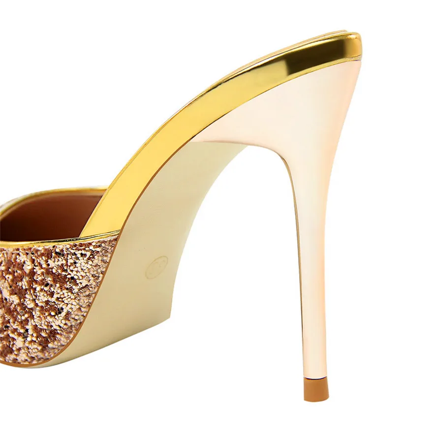 BIGTREE Sequined Cloth Star Style Slippers New Women's High Heels Slippers Pointed Toe Shallow Sexy Outdoor Slippers Women
BIGTREE Sequined Cloth Star Style Slippers New Women's High Heels Slippers Pointed Toe Shallow Sexy Outdoor Slippers Women