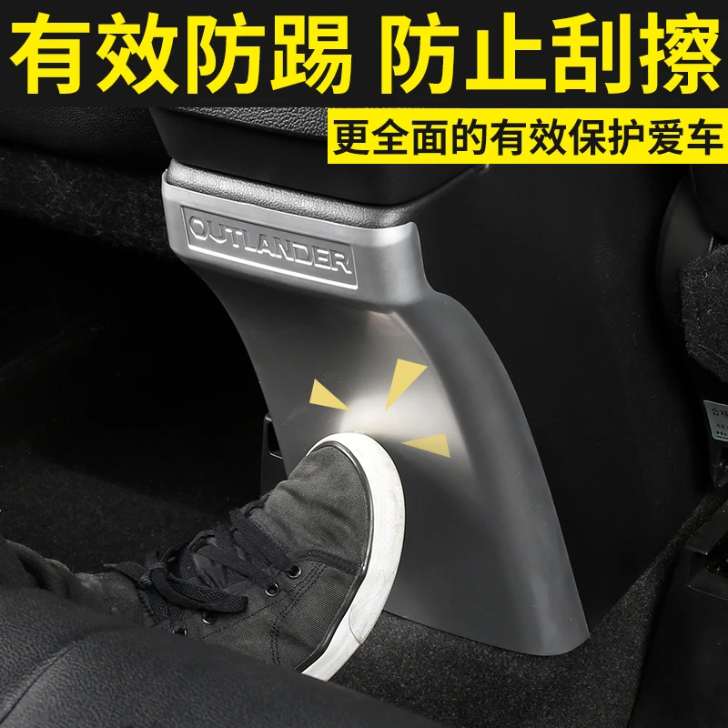 Высококачественные хромированные подлокотники из АБС-пластика для Mitsubishi Outlander 2013 - 2018, задние подлокотники, накладки для автостайлинга
Высококачественные хромированные подлокотники из АБС-пластика для Mitsubishi Outlander 2013 - 2018, задние подлокотники, накладки для автостайлинга