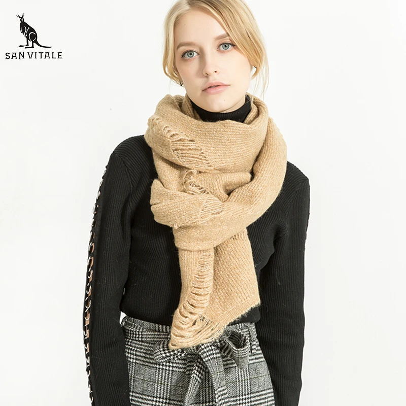 Scarves Women'S Scarf Winter Warm Fashion Ponchos And Capes Cotton Designer Wool Casual Clothing Accessories Apparel Cashmere
Scarves Women'S Scarf Winter Warm Fashion Ponchos And Capes Cotton Designer Wool Casual Clothing Accessories Apparel Cashmere