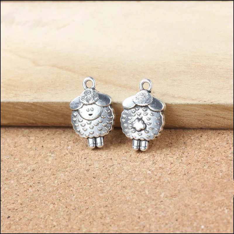 RONGQING 50pcs/lot Cartoon Sheep Charms 20*13mm Antique Silver Jumbuck Charms Pendant Jewelry Crafts
RONGQING 50pcs/lot Cartoon Sheep Charms 20*13mm Antique Silver Jumbuck Charms Pendant Jewelry Crafts