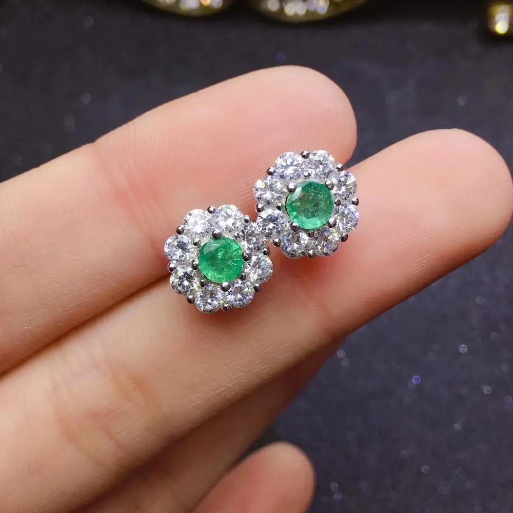 charming green emerald gemstone stud earrings for women silver fine jewelry certified natural gem women party birthday gift
charming green emerald gemstone stud earrings for women silver fine jewelry certified natural gem women party birthday gift