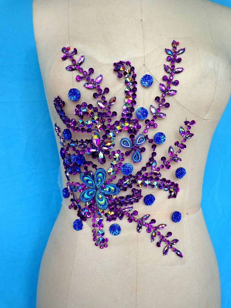 handmade colour Hot drilling Rhinestone pearl lace embroidery patch applique wedding dress bordados DIY Performance clothing
handmade colour Hot drilling Rhinestone pearl lace embroidery patch applique wedding dress bordados DIY Performance clothing