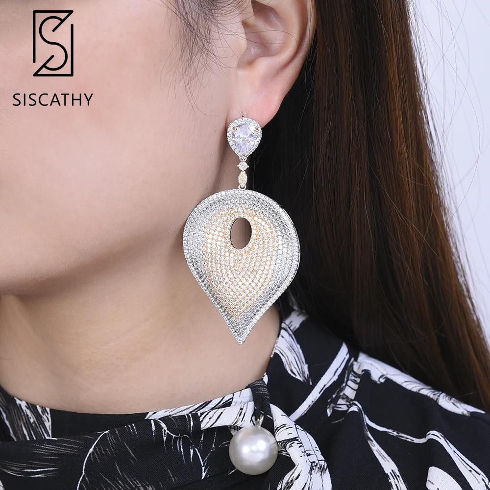 SISCATHY 2019 Trendy Gold Earrings Charms Full Cubic Zirconia Big Pendant Dangle Drop Earrings For Women Fashion Jewelry
SISCATHY 2019 Trendy Gold Earrings Charms Full Cubic Zirconia Big Pendant Dangle Drop Earrings For Women Fashion Jewelry