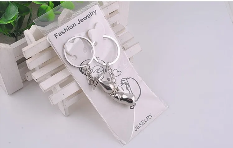 Free shipping 100sets=200pcs/lot metal pacifier and feeding bottle key chain favors baby shower souvenirs, party giveaways
Free shipping 100sets=200pcs/lot metal pacifier and feeding bottle key chain favors baby shower souvenirs, party giveaways