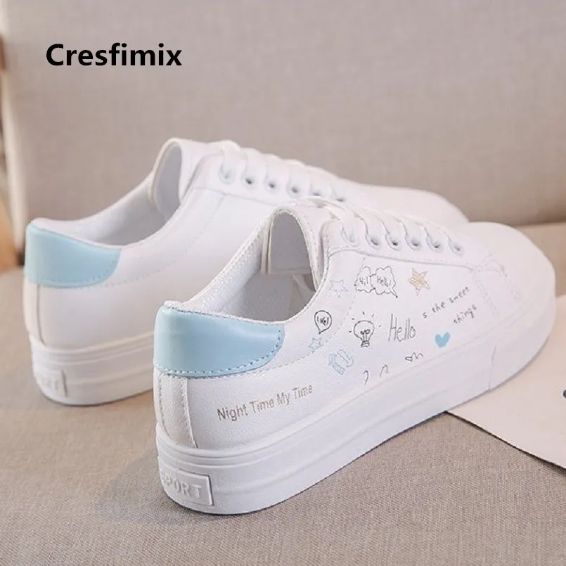 Zapatos De Mujer Women Casual High Quality Pu Leather Lace Up Flat Platform Shoes Lady Cool Street White Shoes Sapatos E2858
Zapatos De Mujer Women Casual High Quality Pu Leather Lace Up Flat Platform Shoes Lady Cool Street White Shoes Sapatos E2858